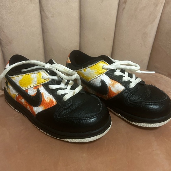 Nike SB Dunk Low Raygun Tie-Dye Black TD - Size 9c (Toddler) - Picture 9 of 11